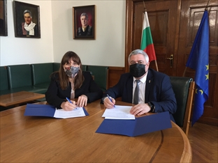 The NCIZ and the University of Ruse "Angel Kanchev" signed a memorandum of cooperation